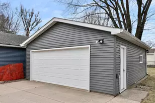 65 Lenox St, Winona, MN 55987 - Photo 29