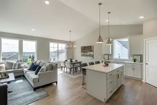 9152 62nd St S, Cottage Grove, MN 55016 - Photo 5