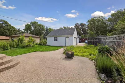 4046 Vincent Avenue N, Minneapolis, MN 55412 - Photo 35