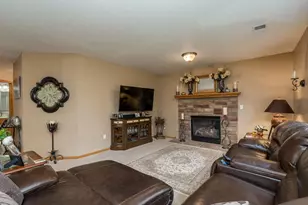 113 Sunburst Cir, Mankato, MN 56037 - Photo 15