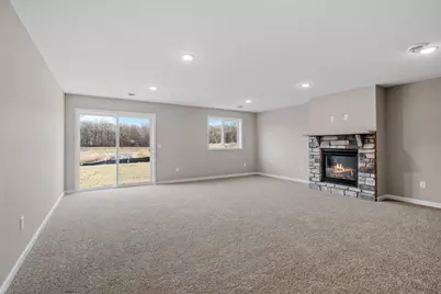 4720 5th Street NE, Saint Cloud, MN 56304 - Photo 15