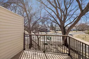 546 98th Ave NE, Blaine, MN 55434 - Photo 5
