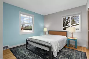 7924 35th Ave N, Crystal, MN 55427 - Photo 15