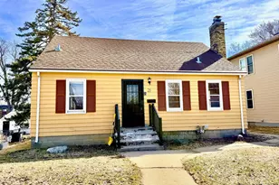 21 7th Ave N, Hopkins, MN 55343 - Photo 1