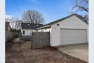 5230 Irving Avenue N, Minneapolis, MN 55430 - Photo 5