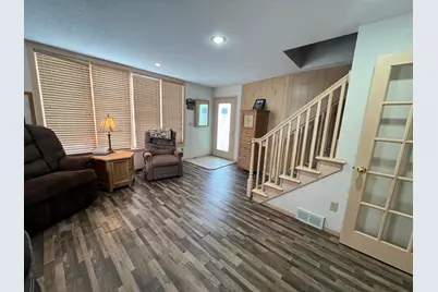 621 7th Avenue, Madison, MN 56256 - Photo 35