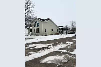 621 7th Avenue, Madison, MN 56256 - Photo 1