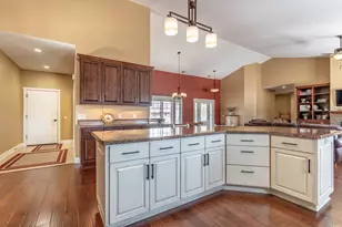 26922 Grandview Rd, Elbow Lake, MN 56531 - Photo 9