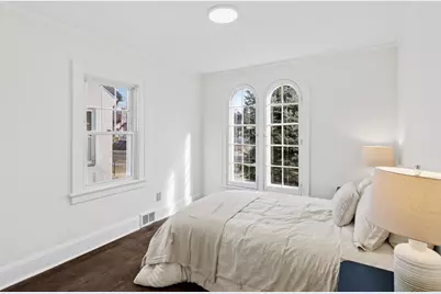 620 Upton Avenue S, Minneapolis, MN 55405 - Photo 7