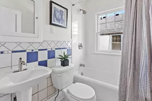 620 Upton Ave S, Minneapolis, MN 55405 - Photo 9