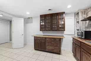 233 Groveland Ave, Minneapolis, MN 55403 - Photo 21