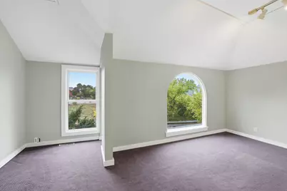 233 Groveland Avenue, Minneapolis, MN 55403 - Photo 7