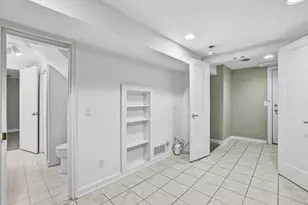 233 Groveland Ave, Minneapolis, MN 55403 - Photo 21