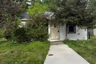 14 4th Ave SE, Dodge Center, MN 55927 - Photo 1