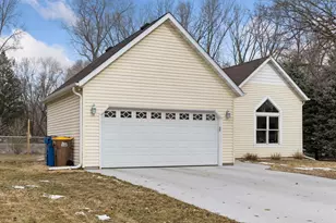 1885 Garden Ln, White Bear Lake, MN 55110 - Photo 41