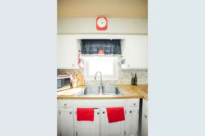 19 Thomas Street, Morris, MN 56267 - Photo 11