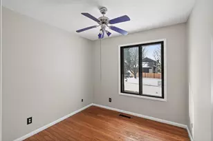 7062 Sherwood Rd, Woodbury, MN 55125 - Photo 15