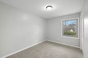 9911 Johnson Cir, Bloomington, MN 55437 - Photo 37