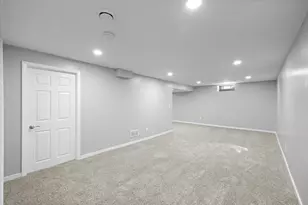 9911 Johnson Cir, Bloomington, MN 55437 - Photo 39