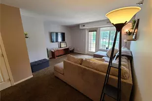 871 37th Ave NW, Rochester, MN 55901 - Photo 9