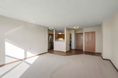 7600 Golden Valley Road #1004, Golden Valley, MN 55427 - Photo 5