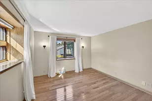 8100 Wynnwood Rd, Golden Valley, MN 55427 - Photo 15