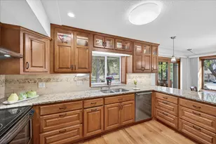 8100 Wynnwood Rd, Golden Valley, MN 55427 - Photo 3