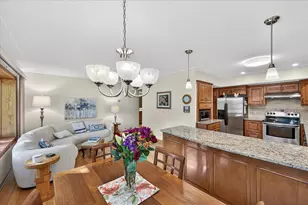 8100 Wynnwood Rd, Golden Valley, MN 55427 - Photo 7