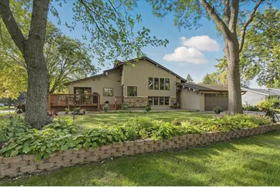 8100 Wynnwood Road, Golden Valley, MN 55427 - Photo 43