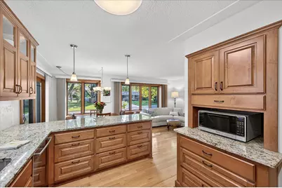 8100 Wynnwood Road, Golden Valley, MN 55427 - Photo 3