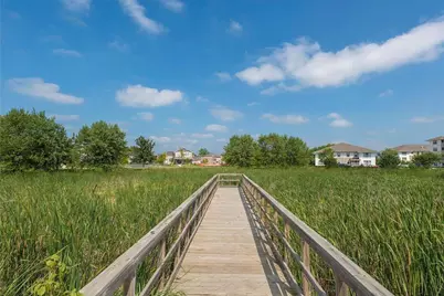 114200 Hundertmark Road #212, Chaska, MN 55318 - Photo 7