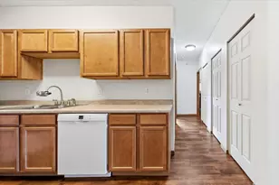 114200 Hundertmark Rd, Chaska, MN 55318 - Photo 15