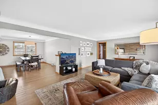 5717 Concord Ave, Edina, MN 55424 - Photo 11