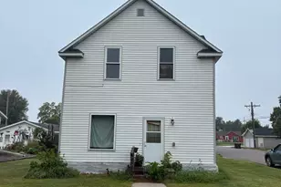 202 17th St S, Benson, MN 56215 - Photo 1