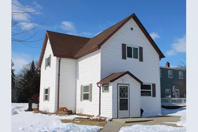 622 Saint Paul Avenue S, Thief River Falls, MN 56701 - Photo 3