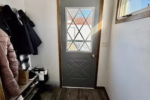 622 St Paul Ave S, Thief River Falls, MN 56701 - Photo 5