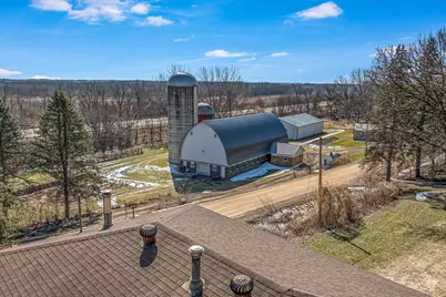 48050 Old River Bluff Road, Saint Peter, MN 56082 - Photo 7