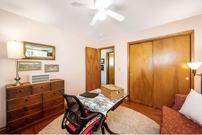 48050 Old River Bluff Road, Saint Peter, MN 56082 - Photo 13