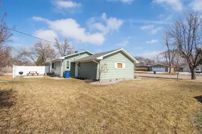 2205 14th Street S, Moorhead, MN 56560 - Photo 39