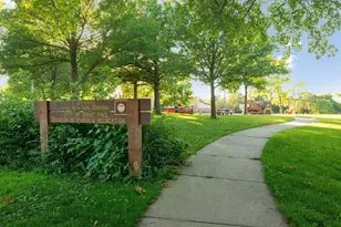 749 Parkview Ave, Saint Paul, MN 55117 - Photo 31