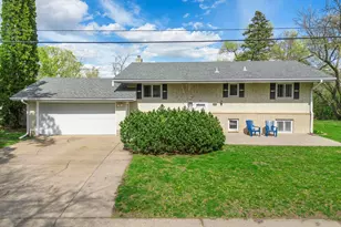 1002 Terrace Ln, South Saint Paul, MN 55075 - Photo 3