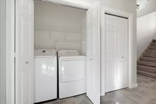 972 Fairfield Ct, Minnetonka, MN 55305 - Photo 23