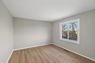 10470 Colorado Cir, Bloomington, MN 55438 - Photo 11