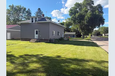 739 E 1st Street, Litchfield, MN 55355 - Photo 1
