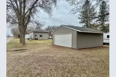 739 E 1st Street, Litchfield, MN 55355 - Photo 3