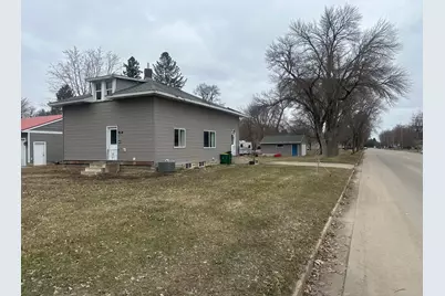 739 E 1st Street, Litchfield, MN 55355 - Photo 1