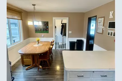 739 E 1st Street, Litchfield, MN 55355 - Photo 9