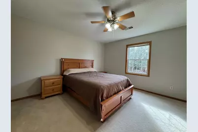 814B Southview Court W, Marshall, MN 56258 - Photo 11