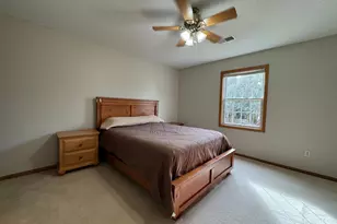 814B Southview Ct W, Marshall, MN 56258 - Photo 11