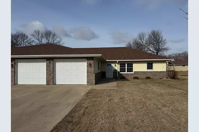 814B Southview Court W, Marshall, MN 56258 - Photo 1